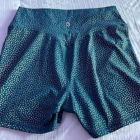 Buffbunny Collection Other - BUFFBUNNY bossy print short